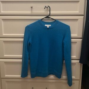 Banana Republic Women's Blue Crewneck Sweater